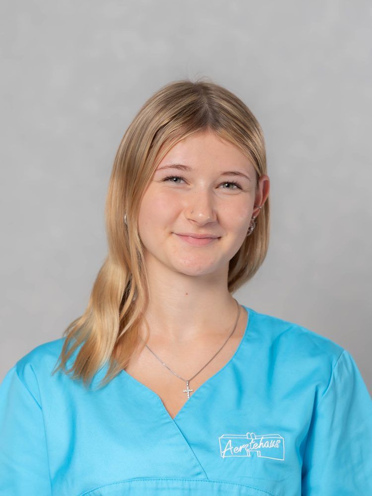 Riana Schär